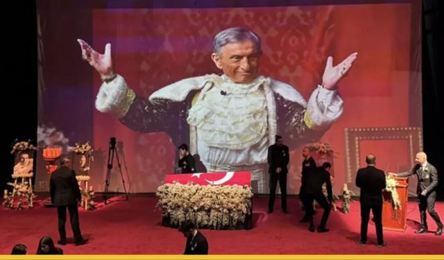 Haldun Dormen’e Perde Kapanırken, Muhsin Ertuğrul’da Duygu Seli