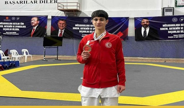 Batman’ın Gururu Semih Çelik Türkiye Finallerine Adını Yazdı