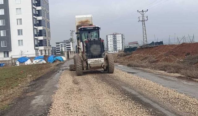 Batman’da Beyaz Örtü Çekildi: Asfalttaki Kış Yaraları Tek Tek Sarılıyor