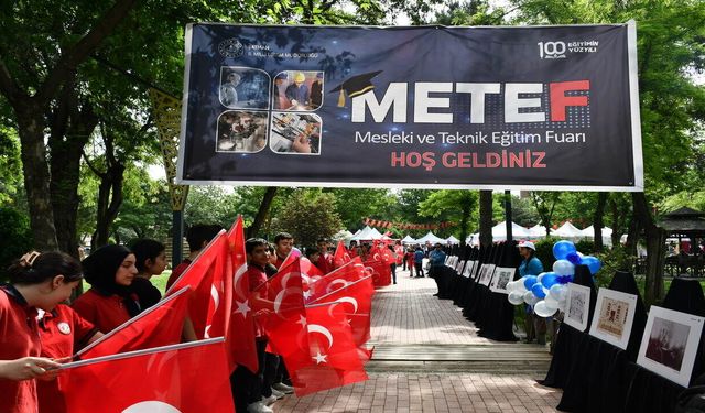 Batman'da 'Mesleki ve Teknik Eğitim' Fuarına Yoğun İlgi