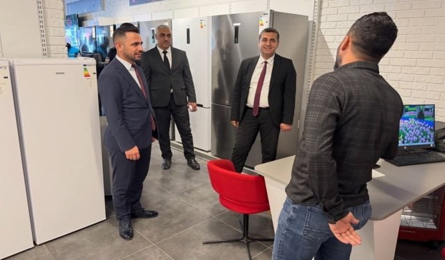 Kozluk Kaymakamı Esnafın Taleplerini Yerinde Dinledi