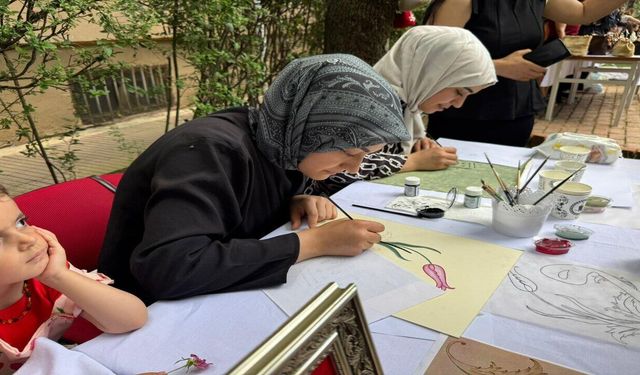 Sasonlu Kadınların El Emeği Göz Nuru Ürünleri Görücüye Çıktı