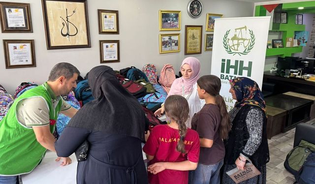 Batman İHH’dan 1000 Çocuğa Kırtasiye ve Eğitim Desteği