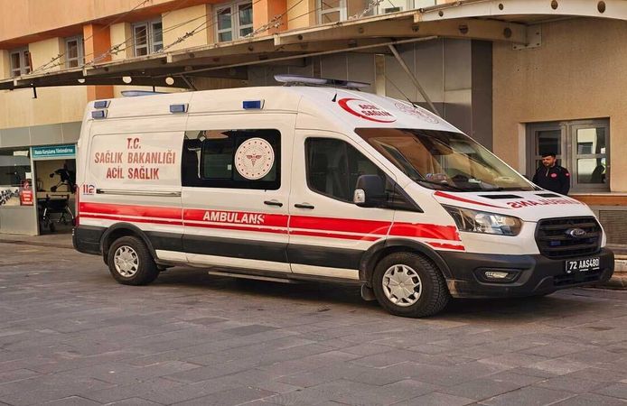 Kurtalan-Batman Yolunda Feci Kaza: 1 Ölü, 3 Ağır Yaralı