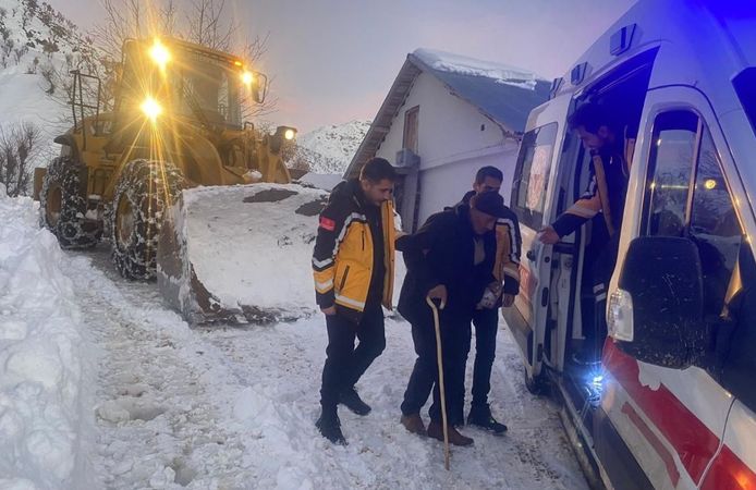 Sason’da Hastalar İçin Zamanla Yarış