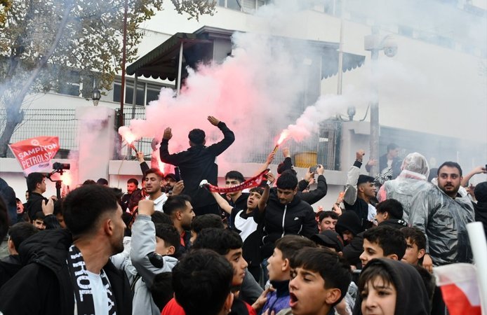 Batman Petrolspor Şampiyon