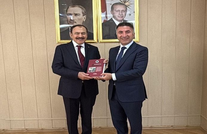 Eski Bakan Veysel Eroğlu'ndan Batman Üniversitesine Ziyaret