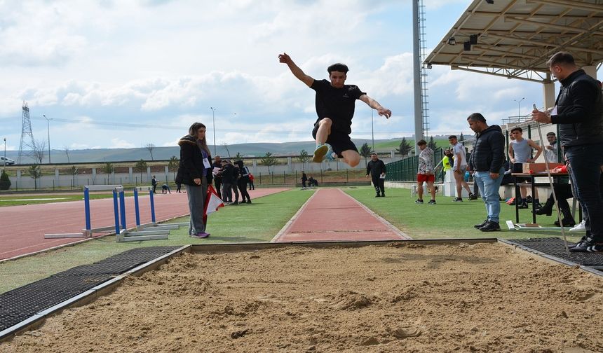 Atletizmde Nefesler Tutuldu