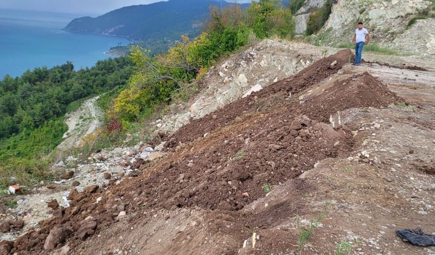 Kastamonu'da seyir alanına kaçak dökülen çöp ve molozlar temizlendi