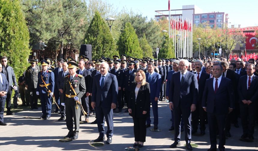 Doğu ve Güneydoğu'da Cumhuriyet'in 101. yıl dönümü kutlanıyor