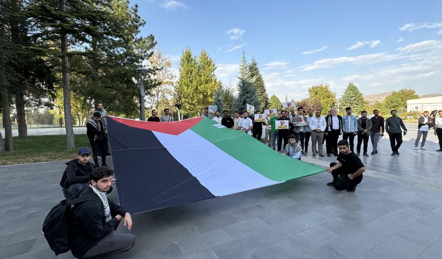 Kahramanmaraş, Malatya ve Şanlıurfa'da öğrenci topluluklarından Filistin'e destek açıklaması