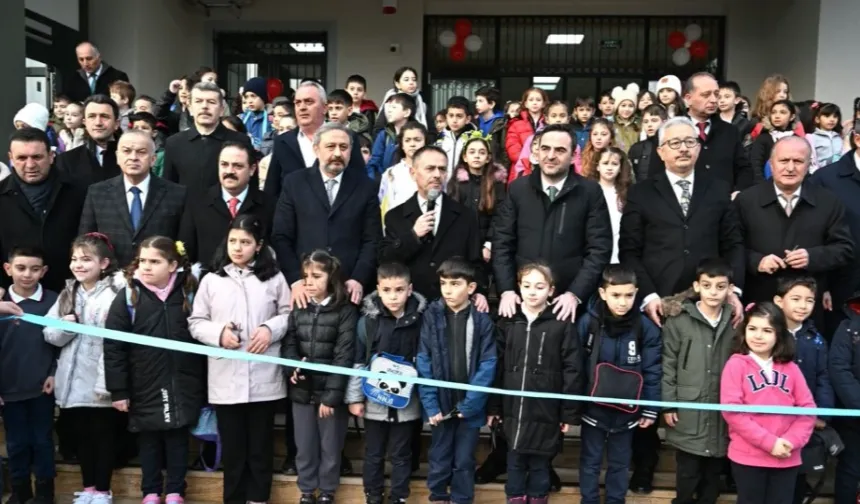 Kocaeli'de ikinci dönem yeni okul açılışıyla başladı