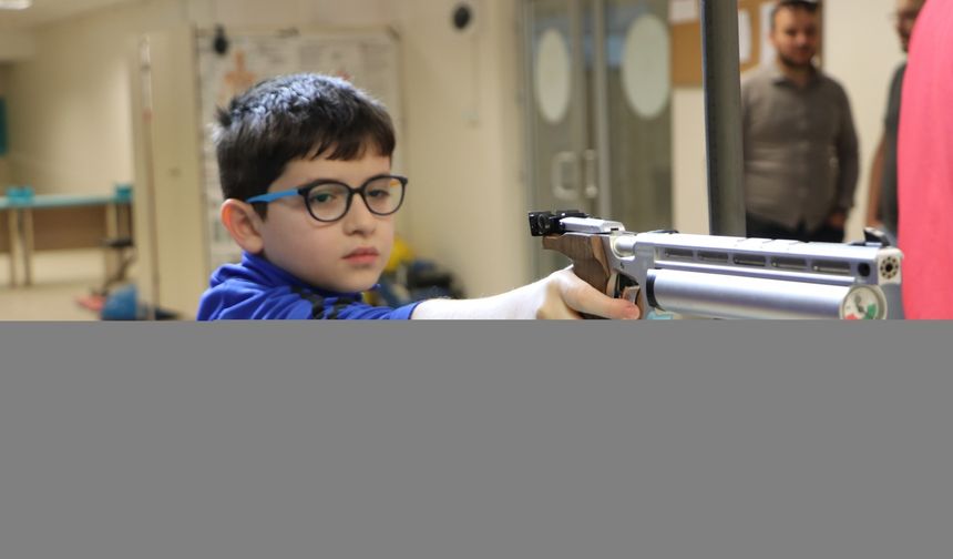 Kilisli genç atıcılar, milli sporcu olmak için "hedefe kilitlendi"