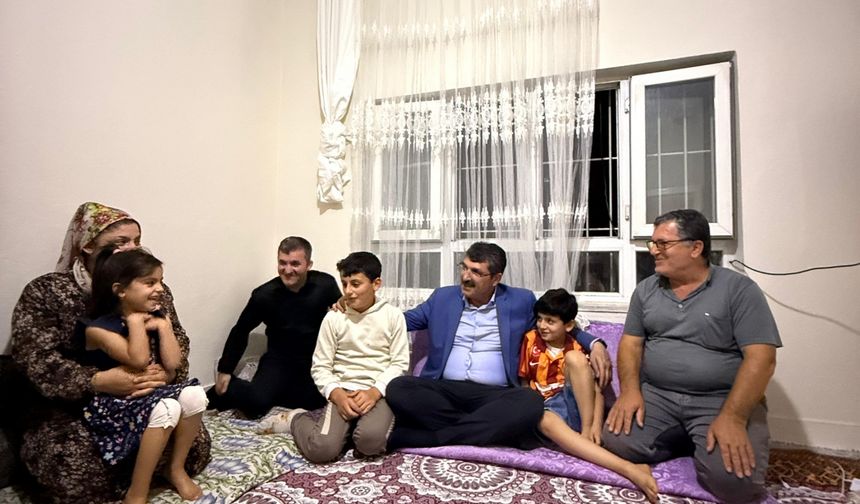 AK Parti Batman Milletvekili Nasıroğlu, bazı aileleri ziyaret etti