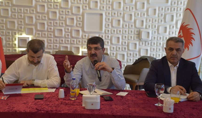 AK Parti Batman Milletvekili Nasıroğlu, Kurum Müdürleriyle Bir Araya Geldi