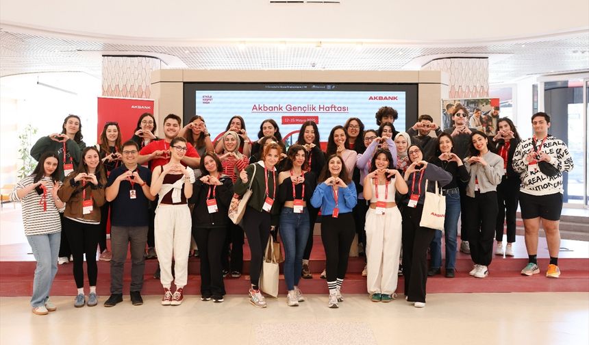 Akbank Gençlik Akademisi dördüncü yılını tamamladı