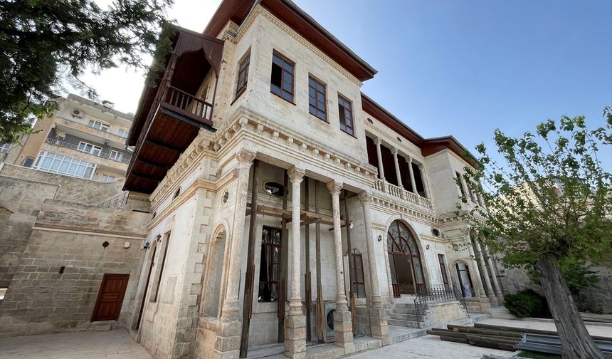 Depremde hasar alan Şanlıurfa Kurtuluş Müzesi bir yıl içerisinde ziyarete açılacak