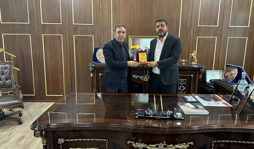 Diyarbakır Aile ve Sosyal Hizmetler Müdürü Aydın Polat'tan iş insanı Bozkuş'a ziyaret