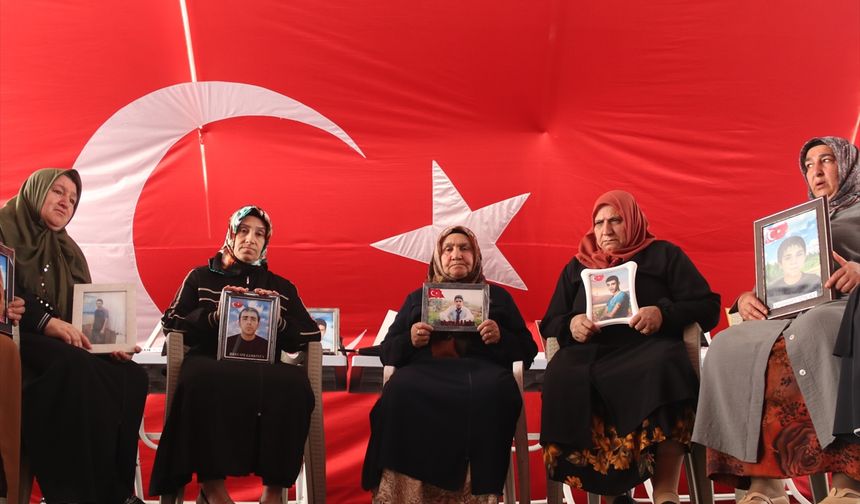 Diyarbakır anneleri evlatlarına kavuşmak istiyor