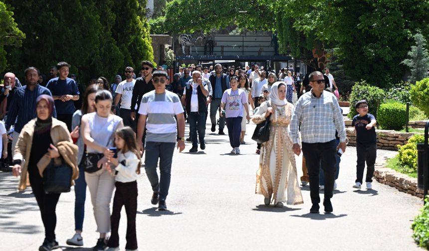 Gaziantep Doğal Yaşam Parkı'nda bahar bereketi yaşanıyor