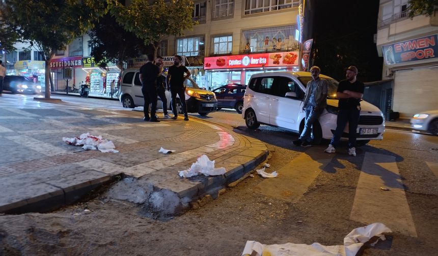 Şanlıurfa'da taraftarlar arasındaki bıçaklı kavgada 3 kişi yaralandı