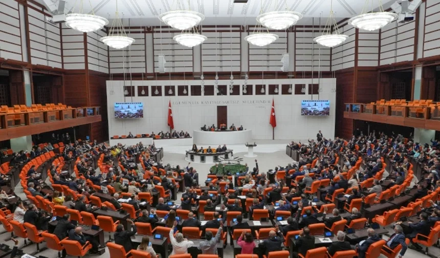 12. Yargı Paketi'nde IBAN Sürprizi: 50 Maddelik Pakette İnfaz Düzenlemesi Var mı?