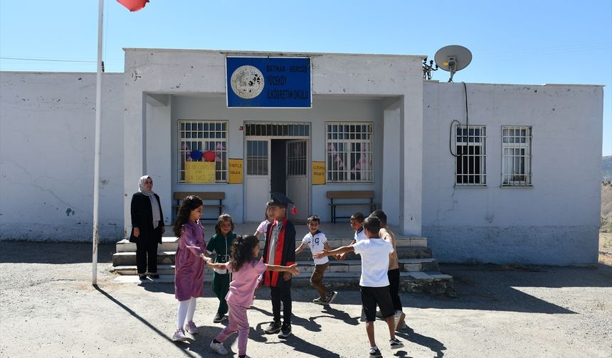 Batman'da Duygulandıran Mezuniyet: Tek Kişilik Sınıfın Gurur
