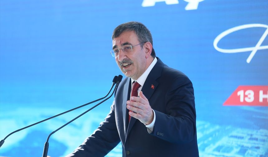 Cumhurbaşkanı Yardımcısı Yılmaz, Gaziantep'te konuştu: