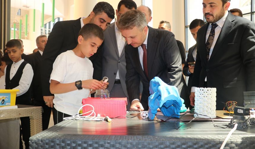 Bakan Yardımcısı Çoştu, Batman'da Sertifika Dağıttı