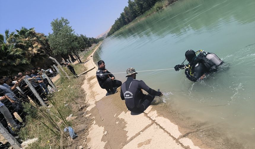 Şanlıurfa'da sulama kanalında akıntıya kapılan 2 kişi aranıyor