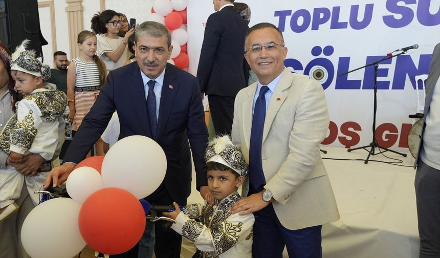 Gaziantep'te 25 çocuk için toplu sünnet şöleni düzenlendi