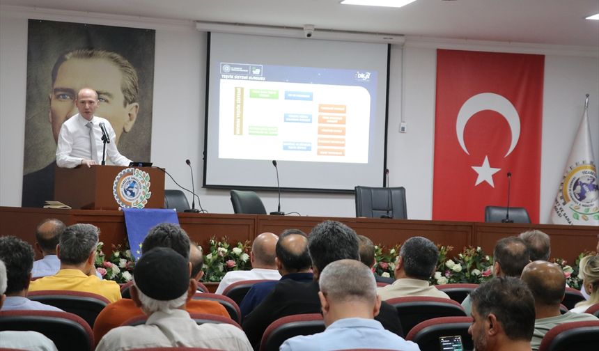 Siirt'te 'Türkiye Yüzyılı Kalkınma Hamlesi ve Yeni Teşvik Sistemi' toplantısı düzenlendi