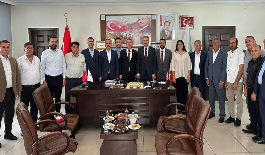 AK Parti’den Sason, Kozluk ve Beşiri İlçe Teşkilatlarına Ziyaret
