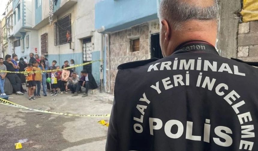 Gaziantep'te Kardeş Abisini Bıçakladı