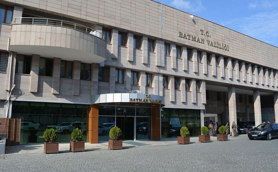 Asri Mezarlıkta 3 Kişinin Öldüğü Saldırıyla İlgili Valilikten Açıklama