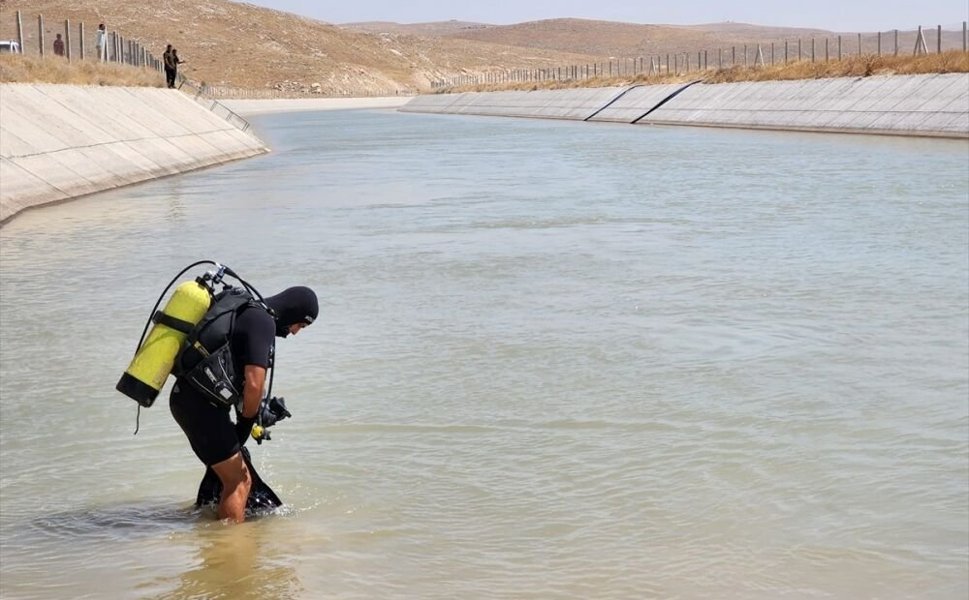 Batman’da Serinlemek İçin Girdiği Çayda Can Verdi