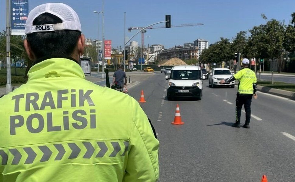 APP PLAKADA ERTELEME YOK: Denetimler 1 Nisan İtibarıyla Başladı