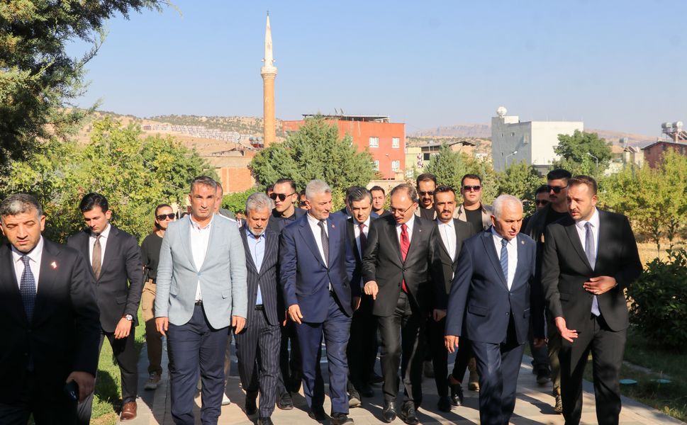 Ticaret Bakanı Ömer Bolat’tan Tillo'da Manevi Ziyaret