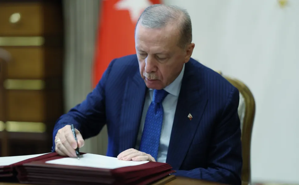 Kabinede Kritik Değişim: Adalet ve İçişleri Bakanları Değişti