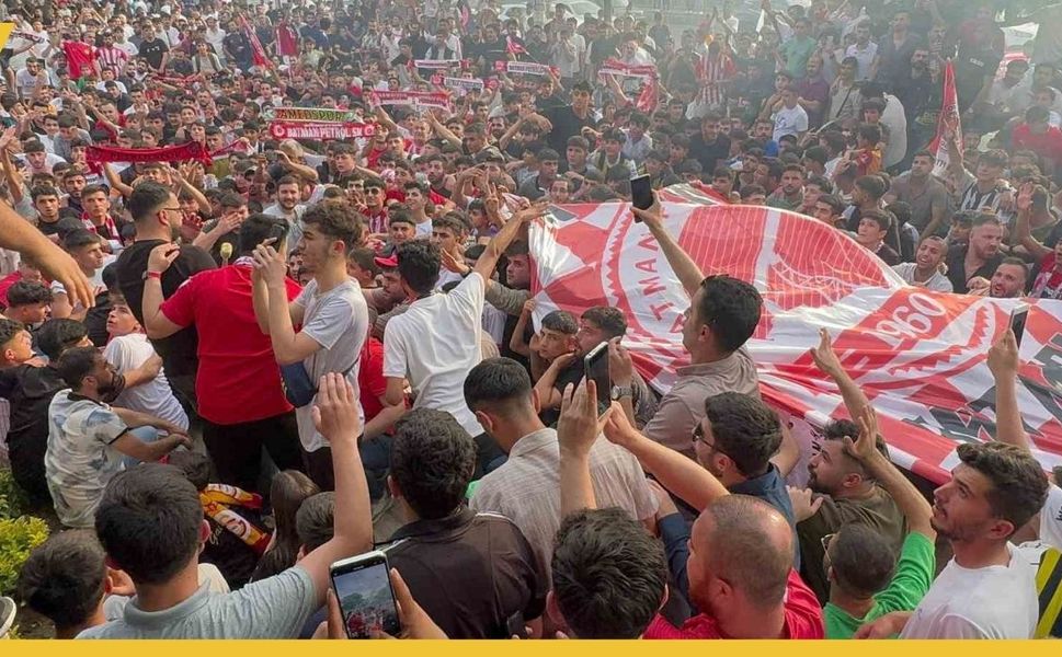 Liderlik Jesti: Petrolspor Yönetiminden Kastamonuspor Maçı İçin Taraftara Ücretsiz Bilet Sürprizi