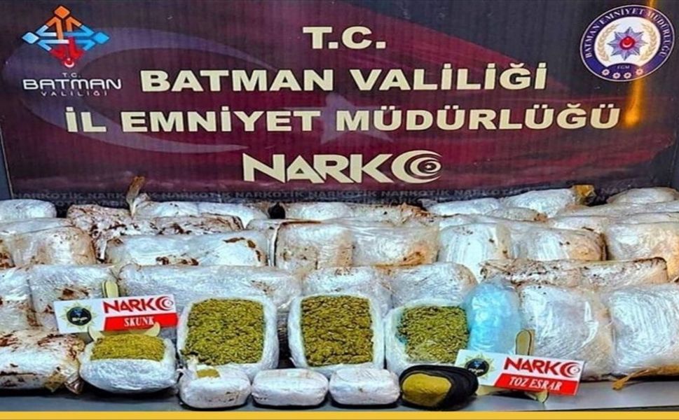Batman'da Bir Tırda 37 Kilo Yasa Dışı Madde Ele Geçirildi