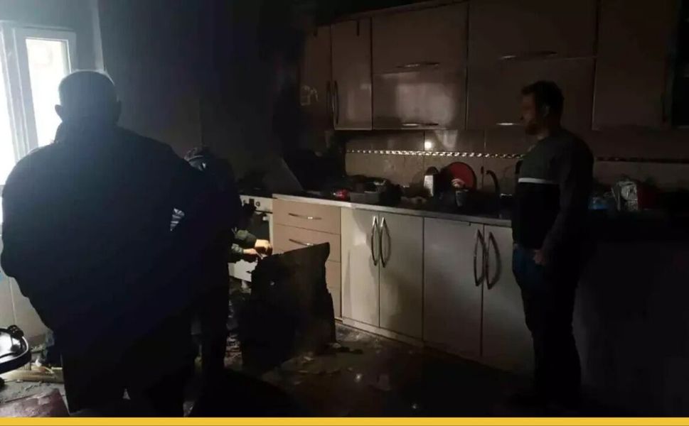 GAP Mahallesi'nde Mutfak Yangını: İtfaiye Yetişti, Bir Kişi Hastaneye Kaldırıldı