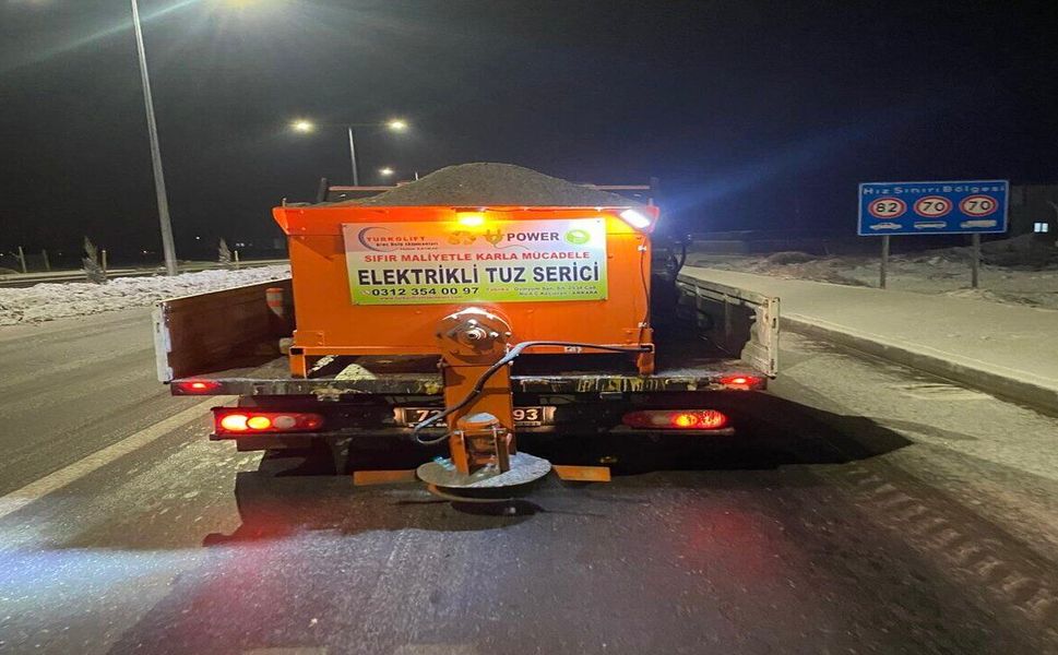 Batman’da Kar Seferberliği: Belediye Ekipleri 7/24 Sahada