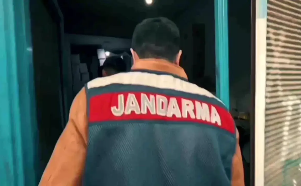 Batman’da Kaçakçılık Devine Jandarma Freni: 7 Milyonluk Sevkiyat Depoda Kaldı!