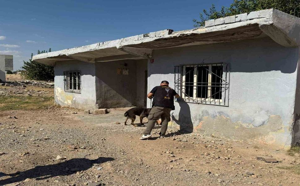 Batman’da Okul Çevrelerine Narko-Kalkan: NARVAS İle Güvenlik Çemberi