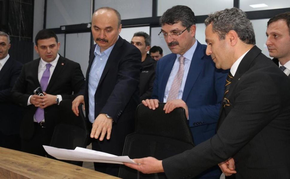 Batman Trafiği Yapay Zekaya Emanet: Vali Canalp Kontrol Merkezini İnceledi!