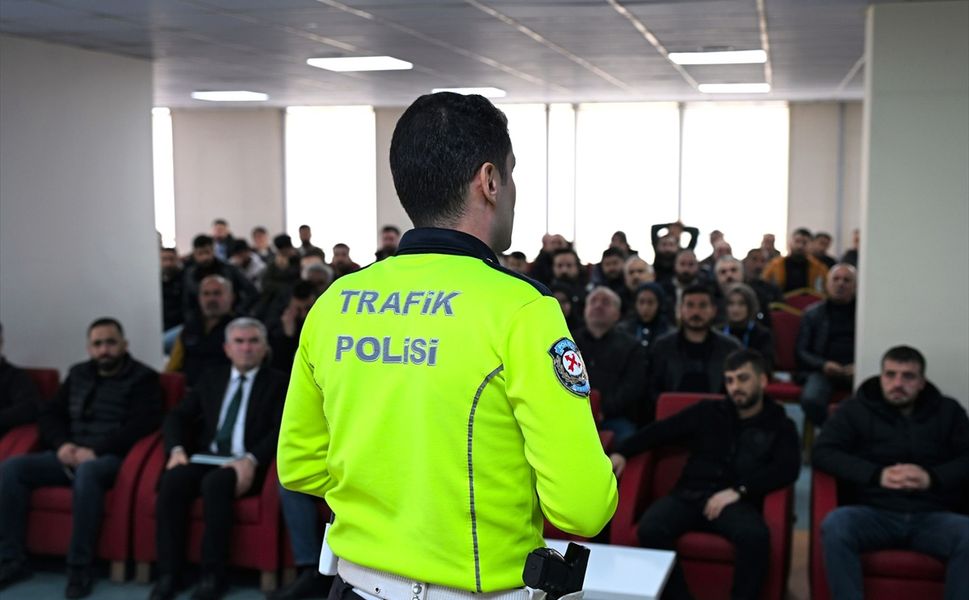 Batman'da Öğrenci Servislerine Sıkı Denetim ve Eğitim