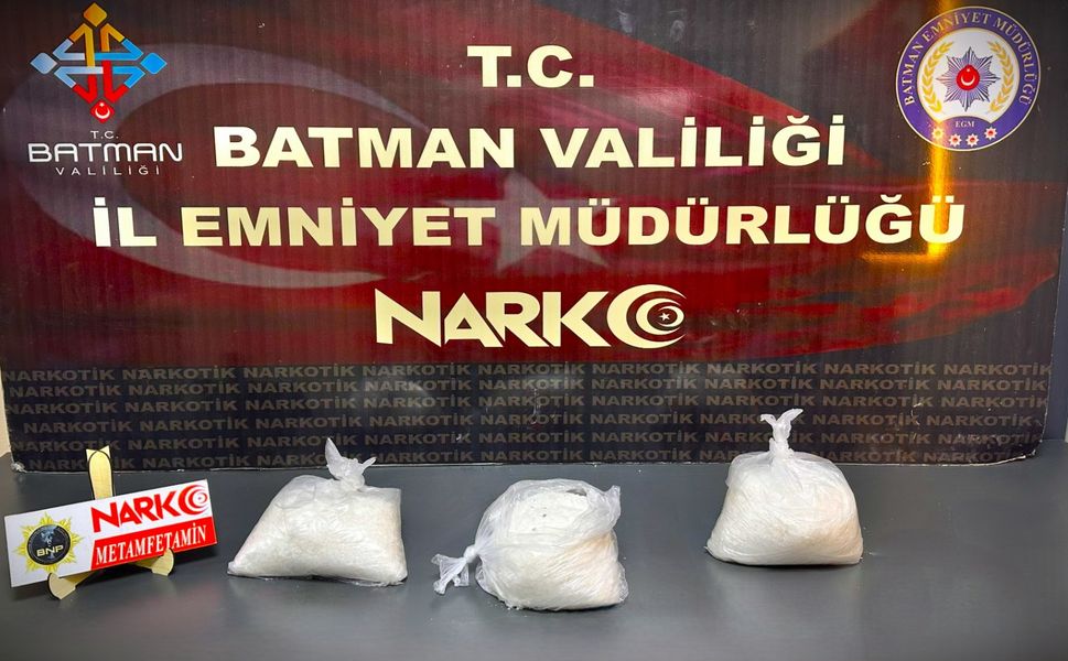 Batman’da Yolcu Otobüsünde 3 Kilodan Fazla Metamfetamin Ele Geçirildi!