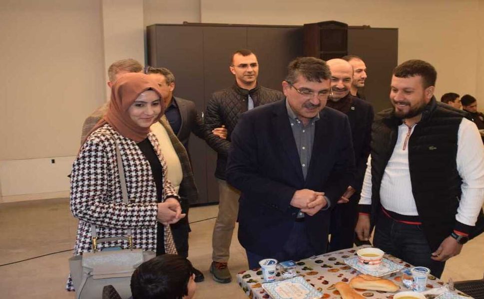 Milletvekili Nasıroğlu Vatandaşlarla İftar Açtı