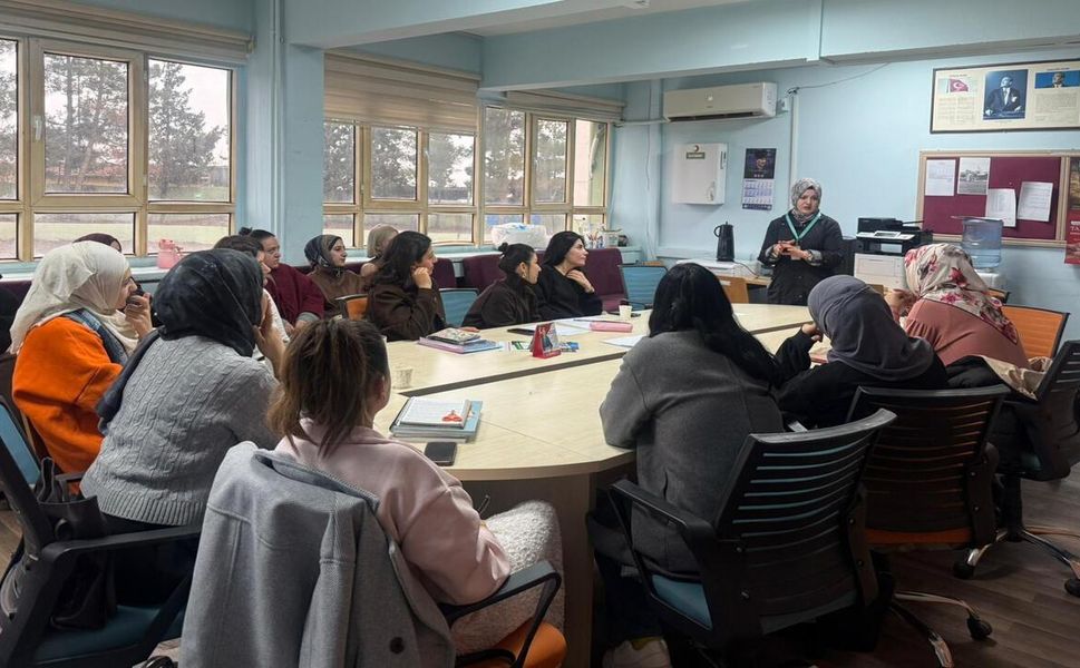 Kozluk İlçe Sağlık Müdürlüğü'nden Kanser Farkındalık Eğitimi